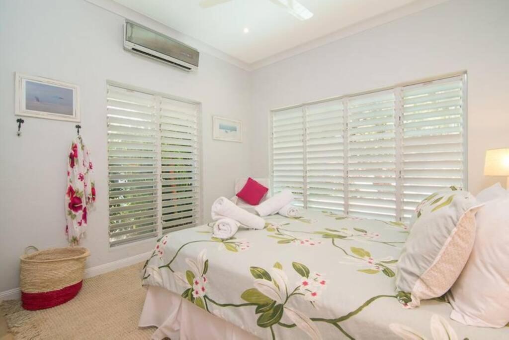 Beauty Tiny Walk To Sea Villa Port Douglas Luaran gambar