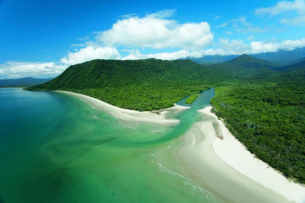 Beauty Tiny Walk To Sea Villa Port Douglas Luaran gambar