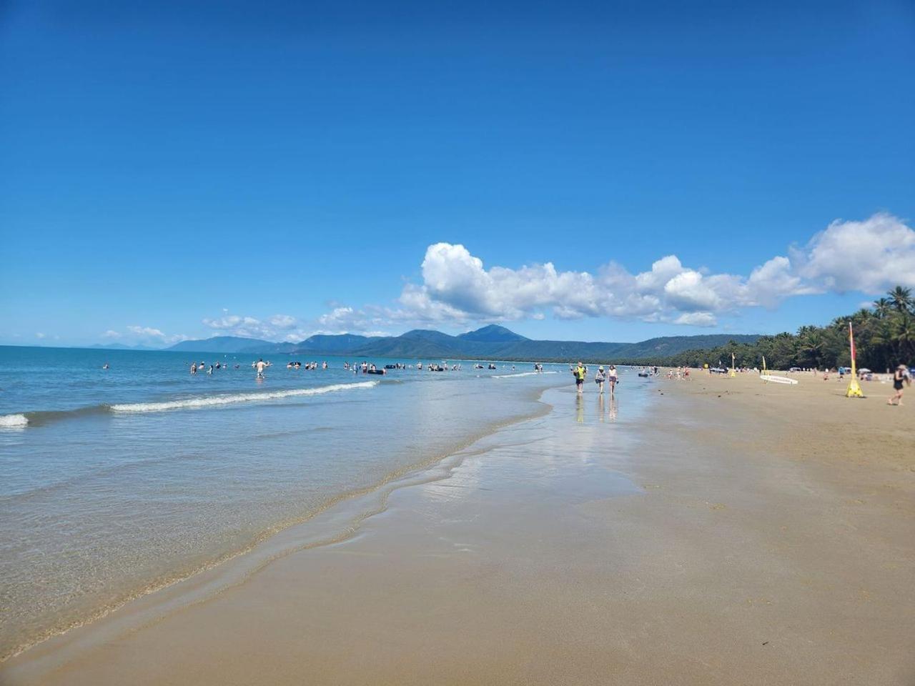 Beauty Tiny Walk To Sea Villa Port Douglas Luaran gambar